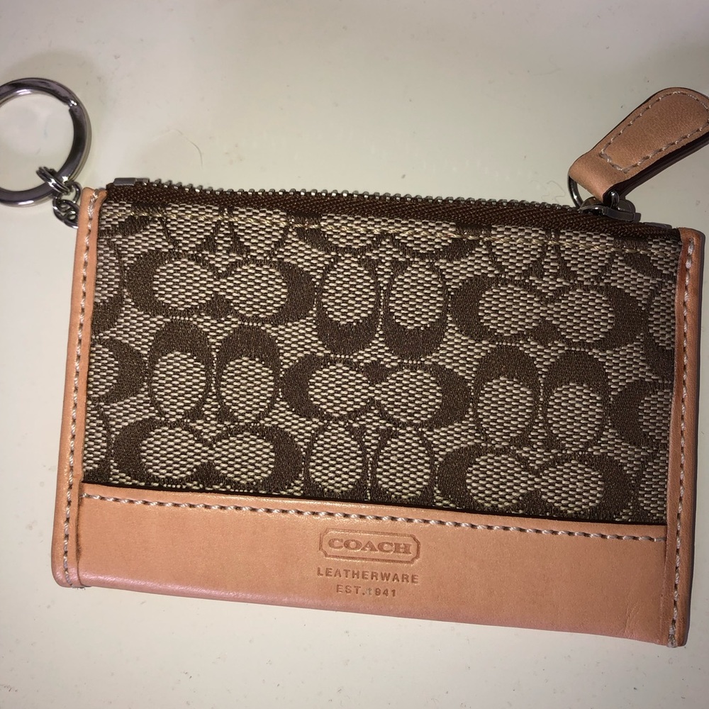 Coach credit card holder